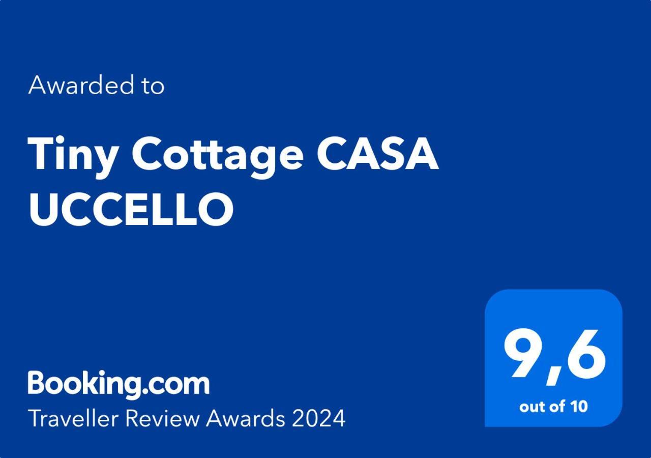 אפריקלה Tiny Cottage Casa Uccello מראה חיצוני תמונה